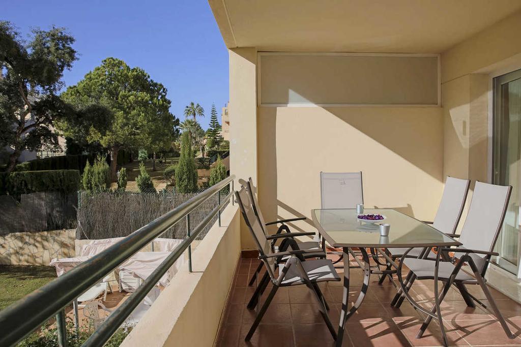 Apartment Aguila Real Sitio de Calahonda Quarto foto